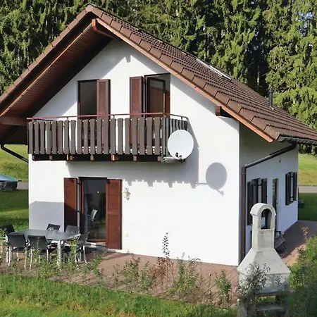 Zoe Holiday home